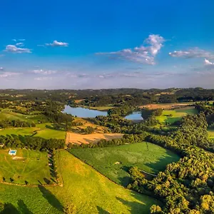Domaine Les Teuilleres , Lacam-dʼOurcet Frankrijk